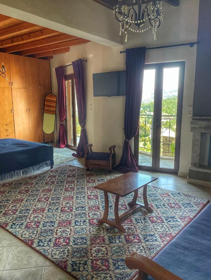 Xenonas Vasilikou Hotel Валтесинико Екстериор снимка